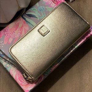 Anne Klein slim zip around wallet